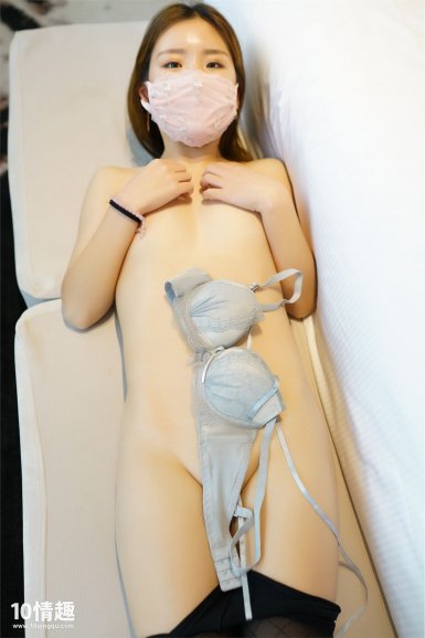 爱游戏官网:狂热!死忠球迷再添新作 生日纹身为拜仁国王庆生(图3) 爱游戏官网下载